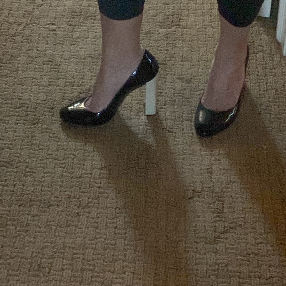 Fendi Shoes - Picture 8 of 17